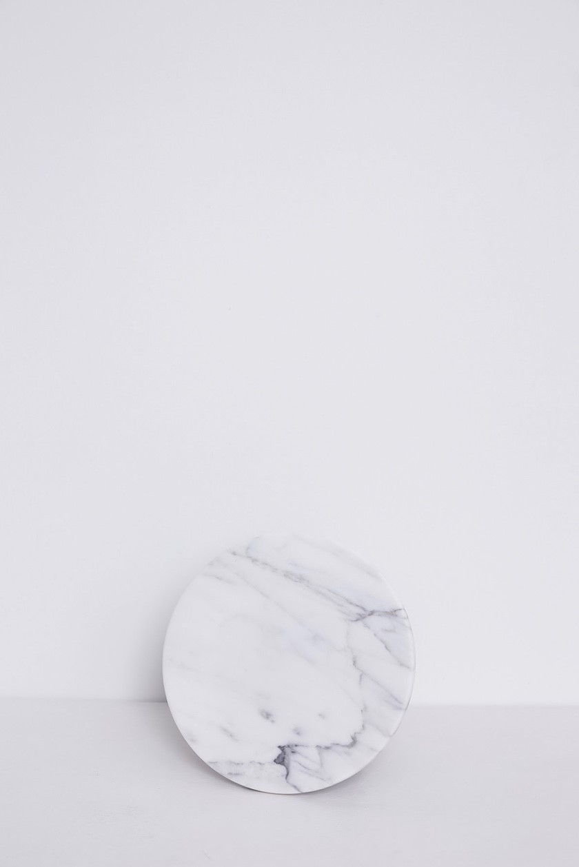 AB022 - Round plate Arabaecato Marble